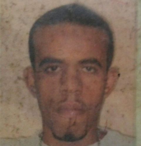 Jovem de 28 anos é assassinado a tiros em barbearia do bairro São João em Feira