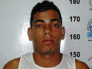 Acusado de matar artista plástico Marcus Moraes volta para a prisão - 27148-3