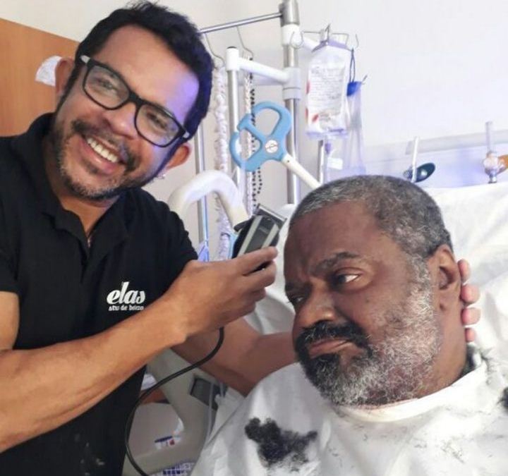 Filho de Arlindo Cruz divulga primeira foto do cantor após 10 meses