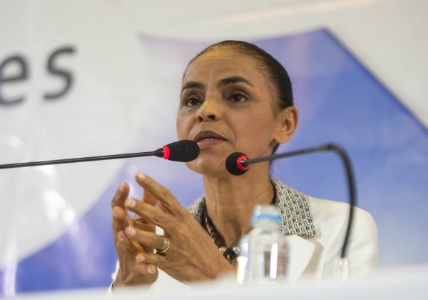 'A proposta dele foi desmoralizada', afirma Marina sobre Bolsonaro