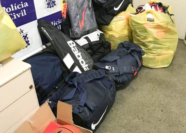 Chilenos são presos em Feira suspeitos de arrombar e furtar loja de material esportivo