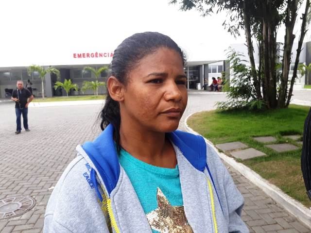 Vítima de acidente com ônibus escolar teve o rosto queimado e aguarda regulação para Salvador