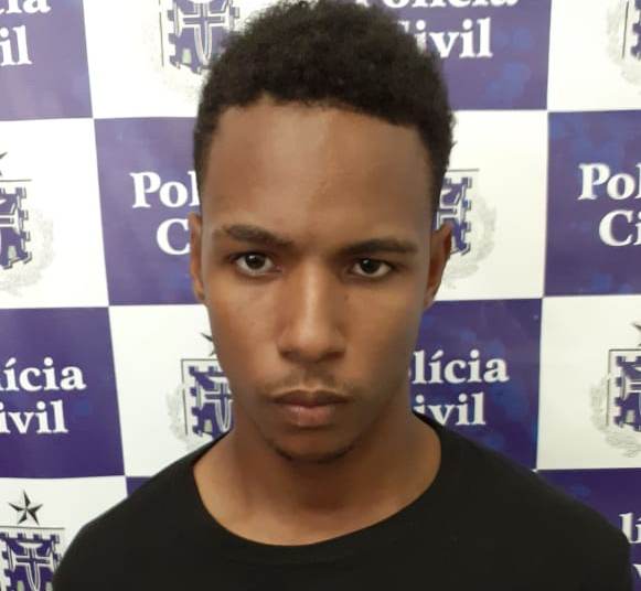 Resultado de imagem para Policiais de Amargosa prendem em Feira de Santana acusado de matar homem por causa de R$ 20