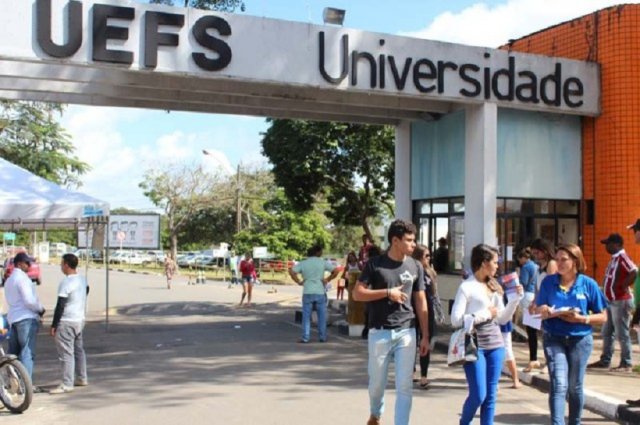 Jornal Folha de SP aponta a Uefs como melhor estadual da Bahia
