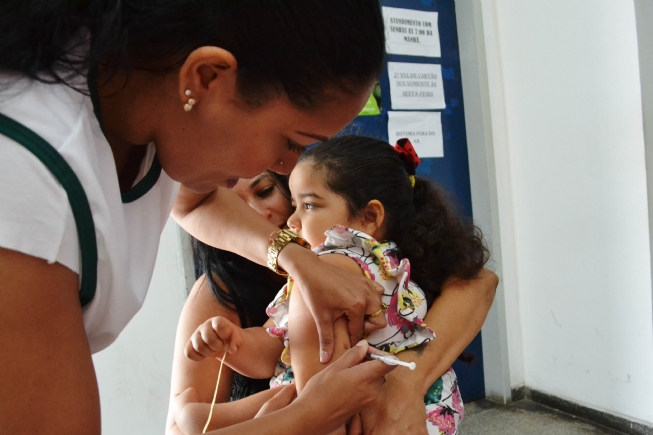 Dia D de vacinação contra o sarampo para crianças neste sábado
