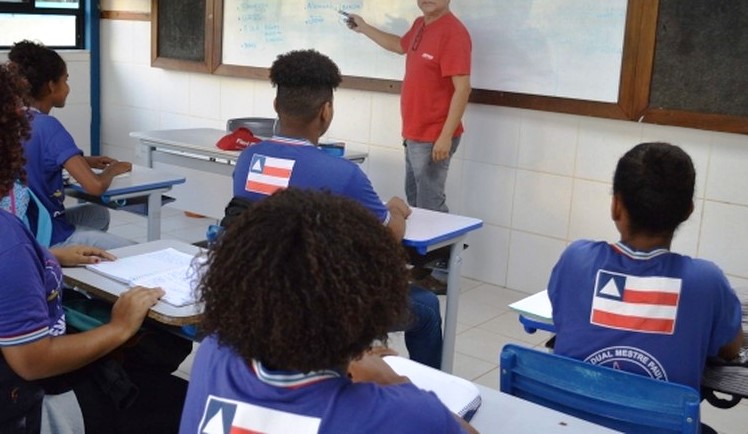 Governo do Estado prorroga suspensão das aulas e eventos na Bahia