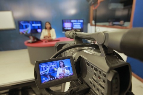 TV Educa Bahia exibe aulas da rede estadual com diferentes componentes curriculares