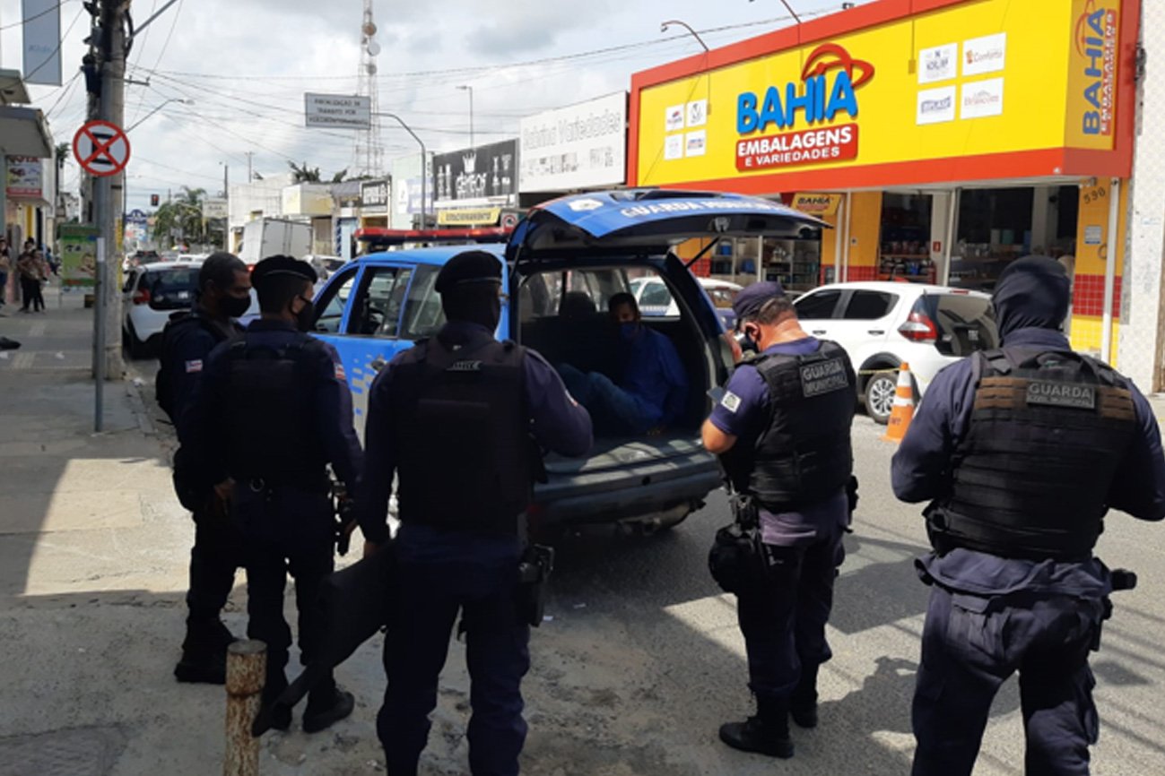 Guarda Municipal frustra assalto em loja na Rua Desembargador Filinto Bastos