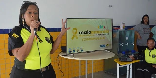 Ensinar sobre o trânsito nas escolas ajuda na formação de condutores e pedestres conscientes