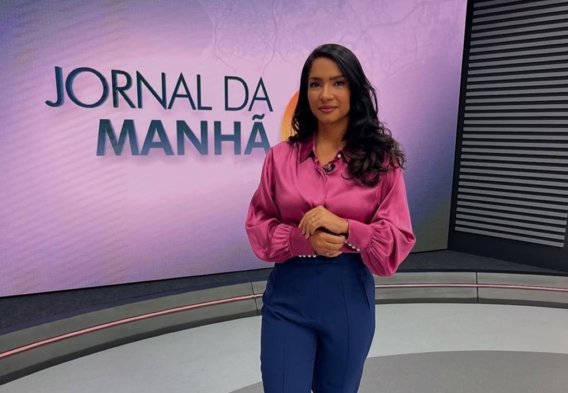 Apresentadora da Rede Bahia, Camila Oliveira, alerta população após diagnóstico na mama