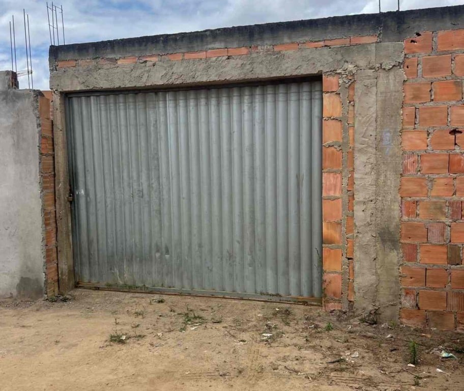 Polícia Civil localiza garagem de desmanche em Feira de Santana