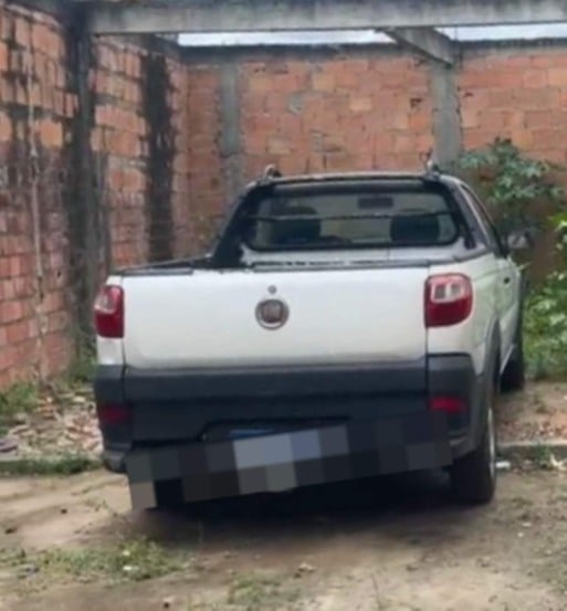 Polícia Civil localiza garagem de desmanche em Feira de Santana