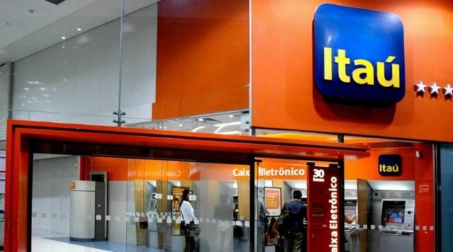 Itaú realiza demissões em massa alegando problemas de produtividade